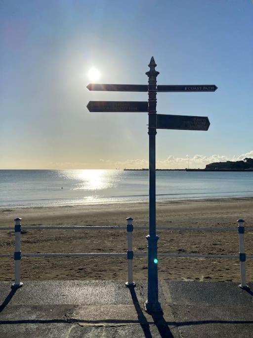 The Bolthole - Only Footsteps From The Beach. Weymouth Exterior foto